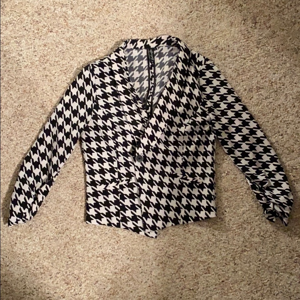 Pattered styled blazer
